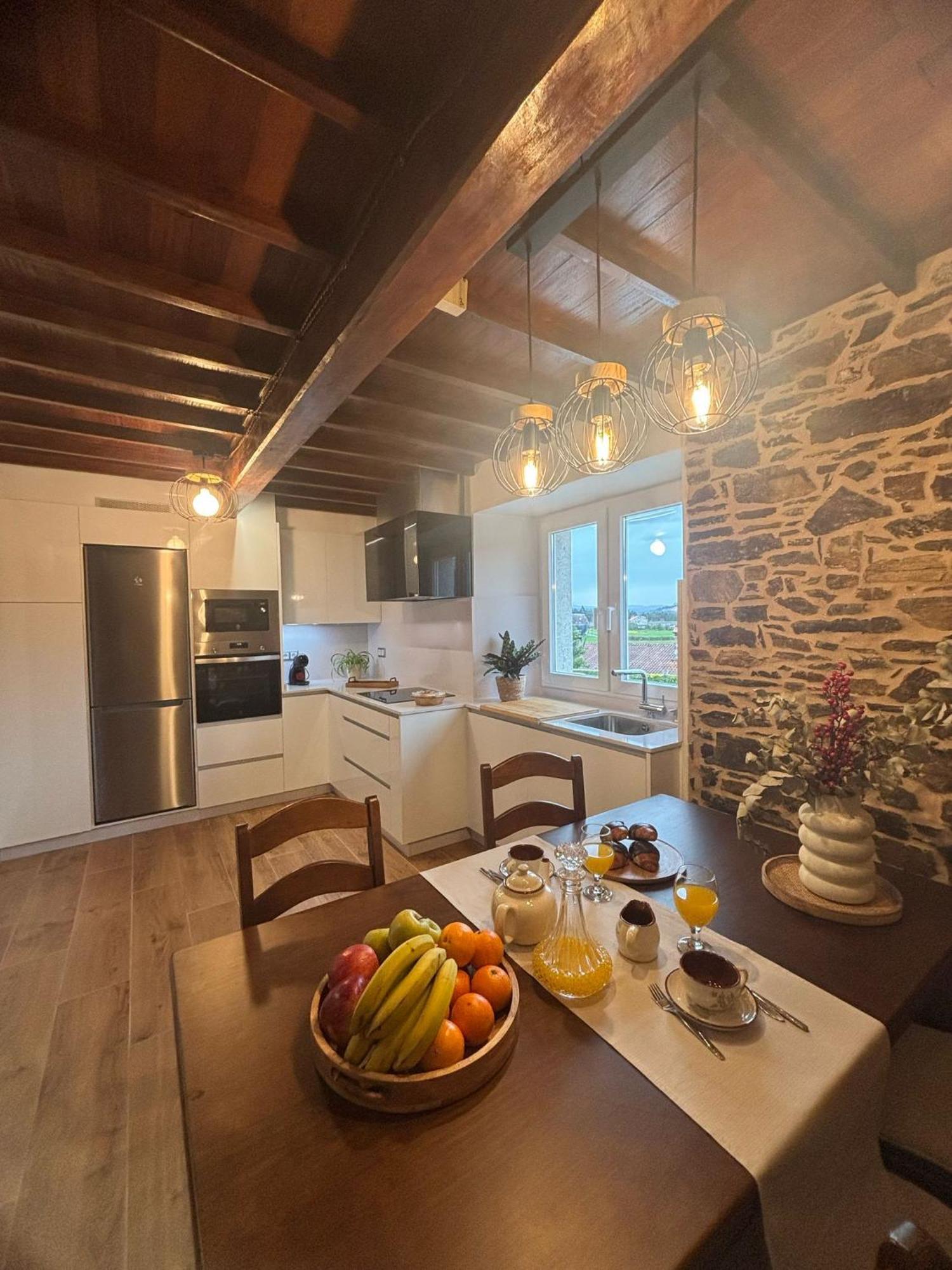 Casa Tarrio Con Piscina - Santiago De Compostela Villa Boqueixon Екстериор снимка